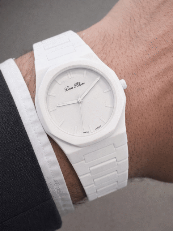 ساعات لويس هيلانو