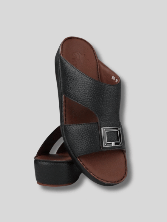 نعال رجالي مينتور جلد كامل صناعة اماراتية